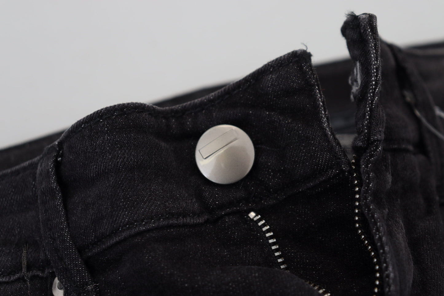 Acht Black Cotton Low Waist Slim Fit Women Casual Denim Jeans