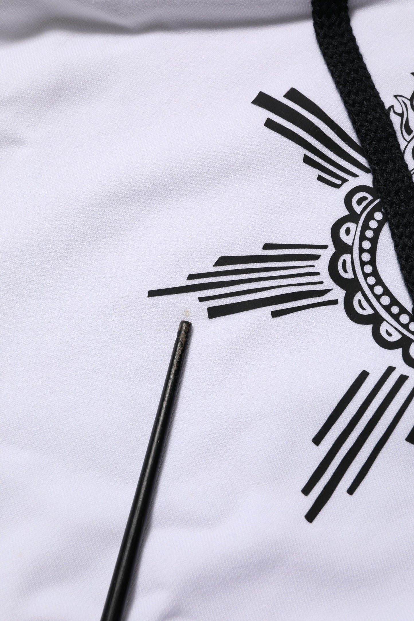 Dolce & Gabbana White Sacred Heart Hooded Sweatshirt Sweater