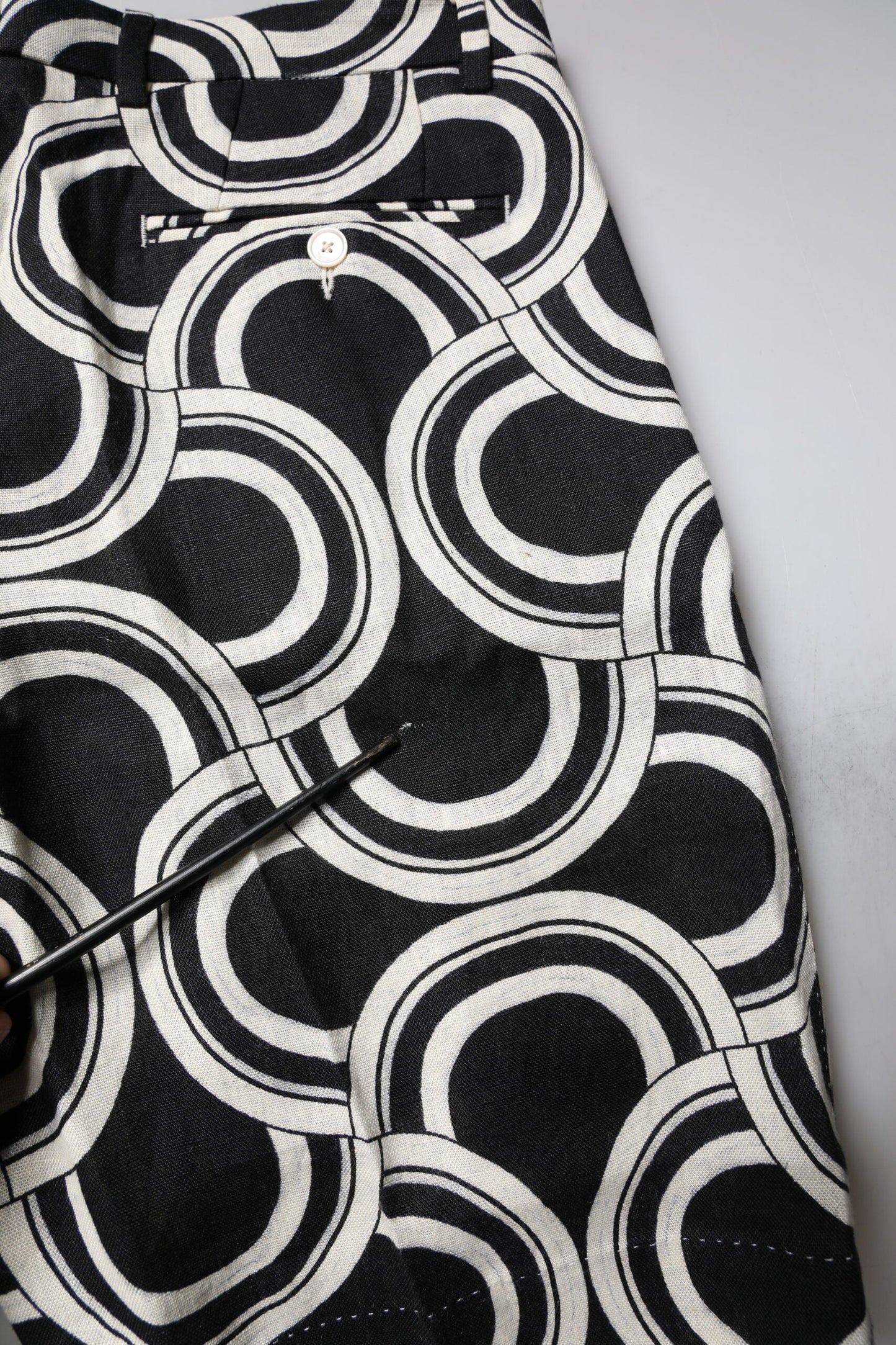 Dolce & Gabbana Black White Linen Bermuda Shorts