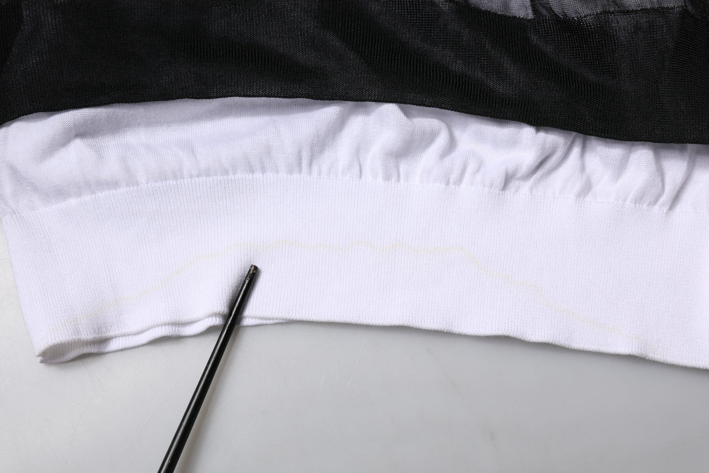 Dolce & Gabbana Black White Logo Knitted Pullover Sweater