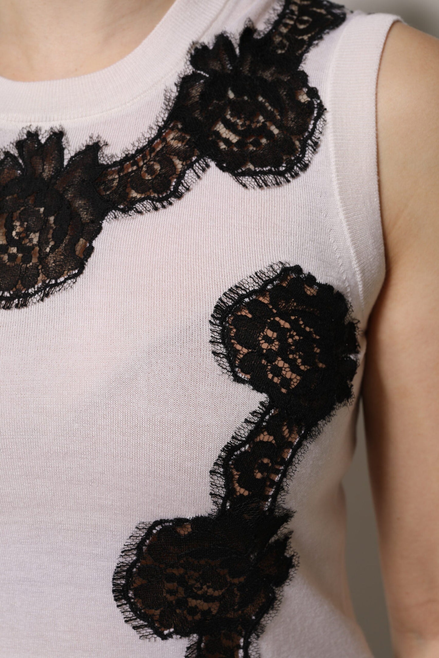 Dolce & Gabbana White Cashmere Floral Lace Detailing Tank Top