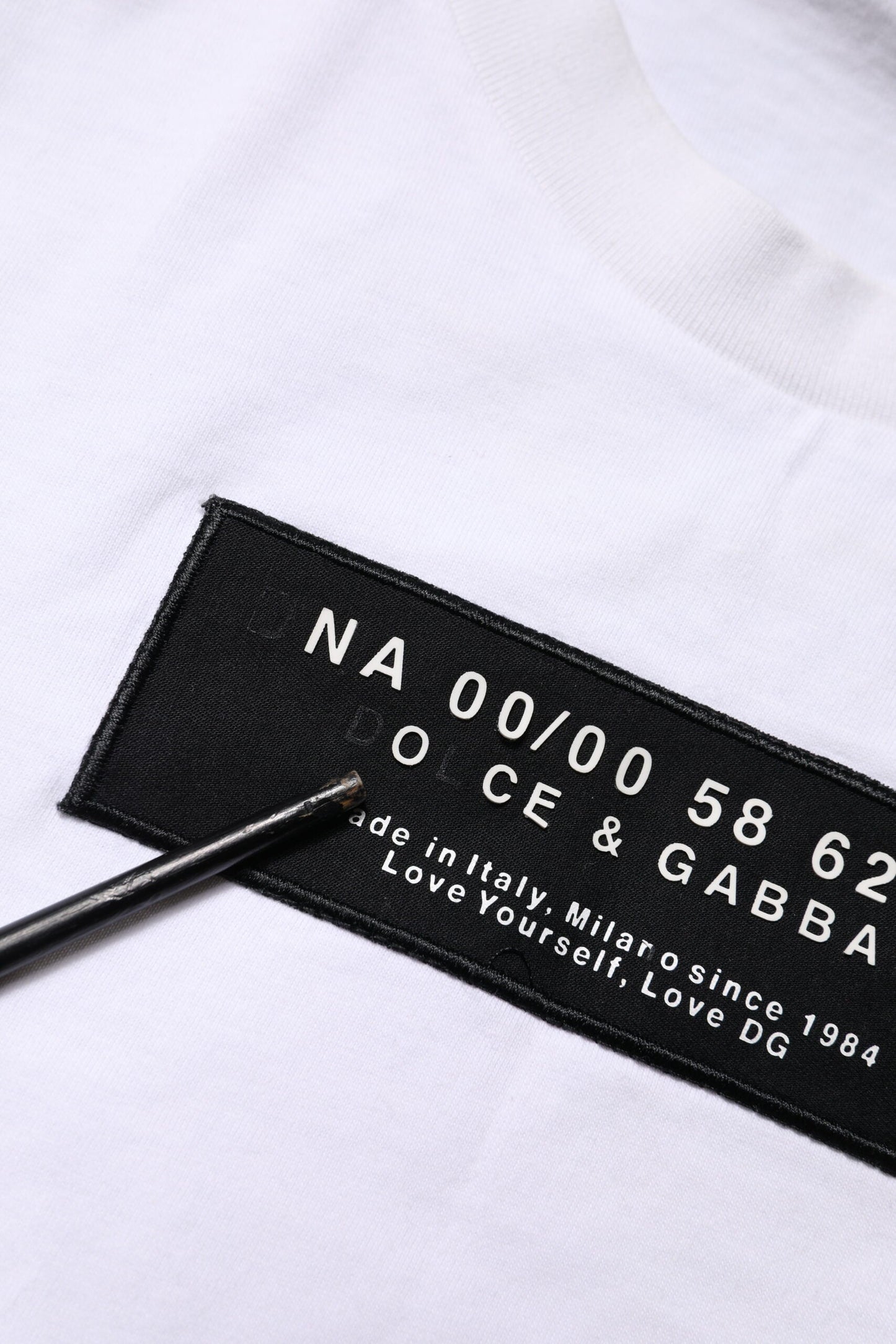 Dolce & Gabbana White Cotton Logo Patch Crew Neck T-shirt