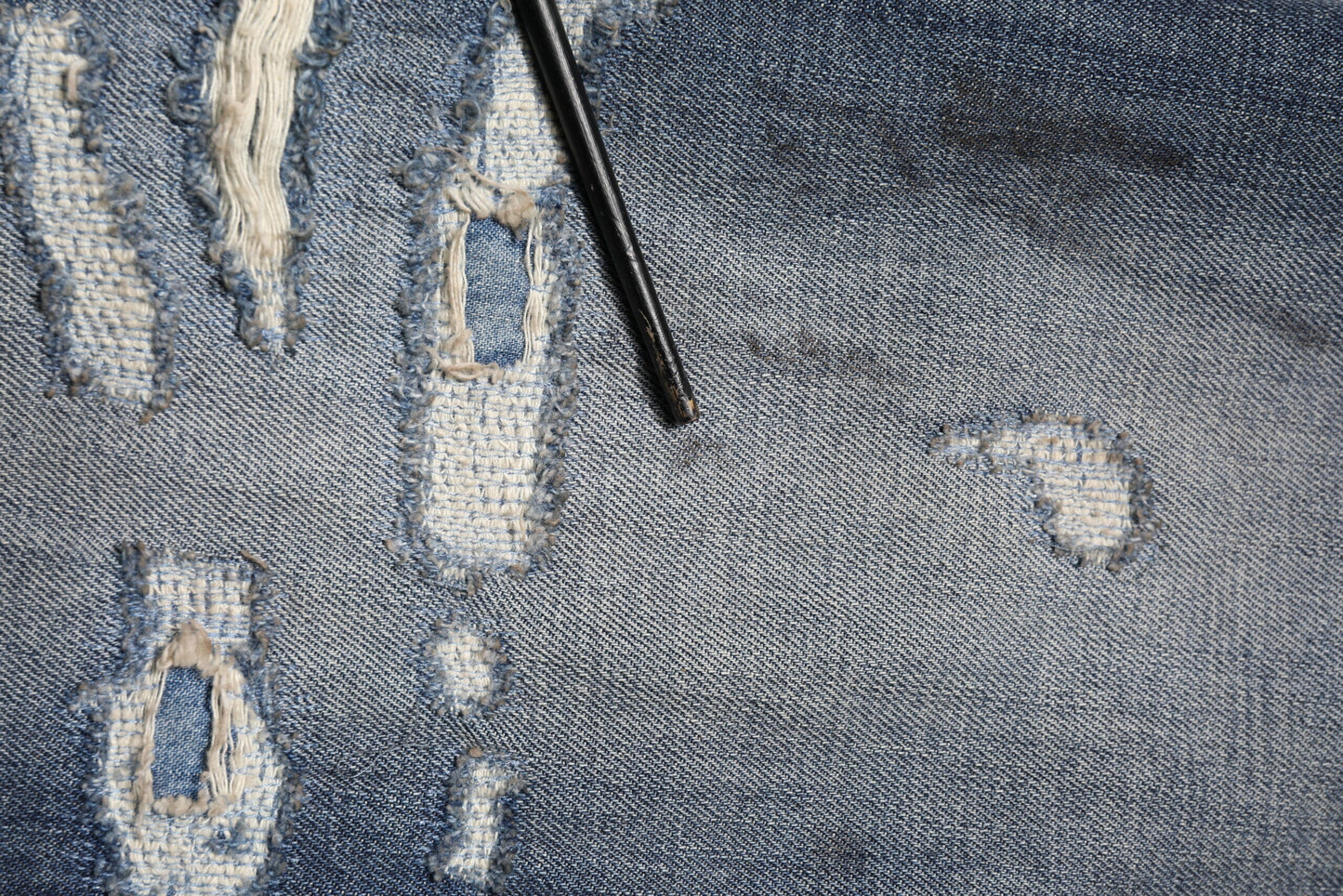 Dolce & Gabbana Blue Washed Tattered Cotton Men Jeans