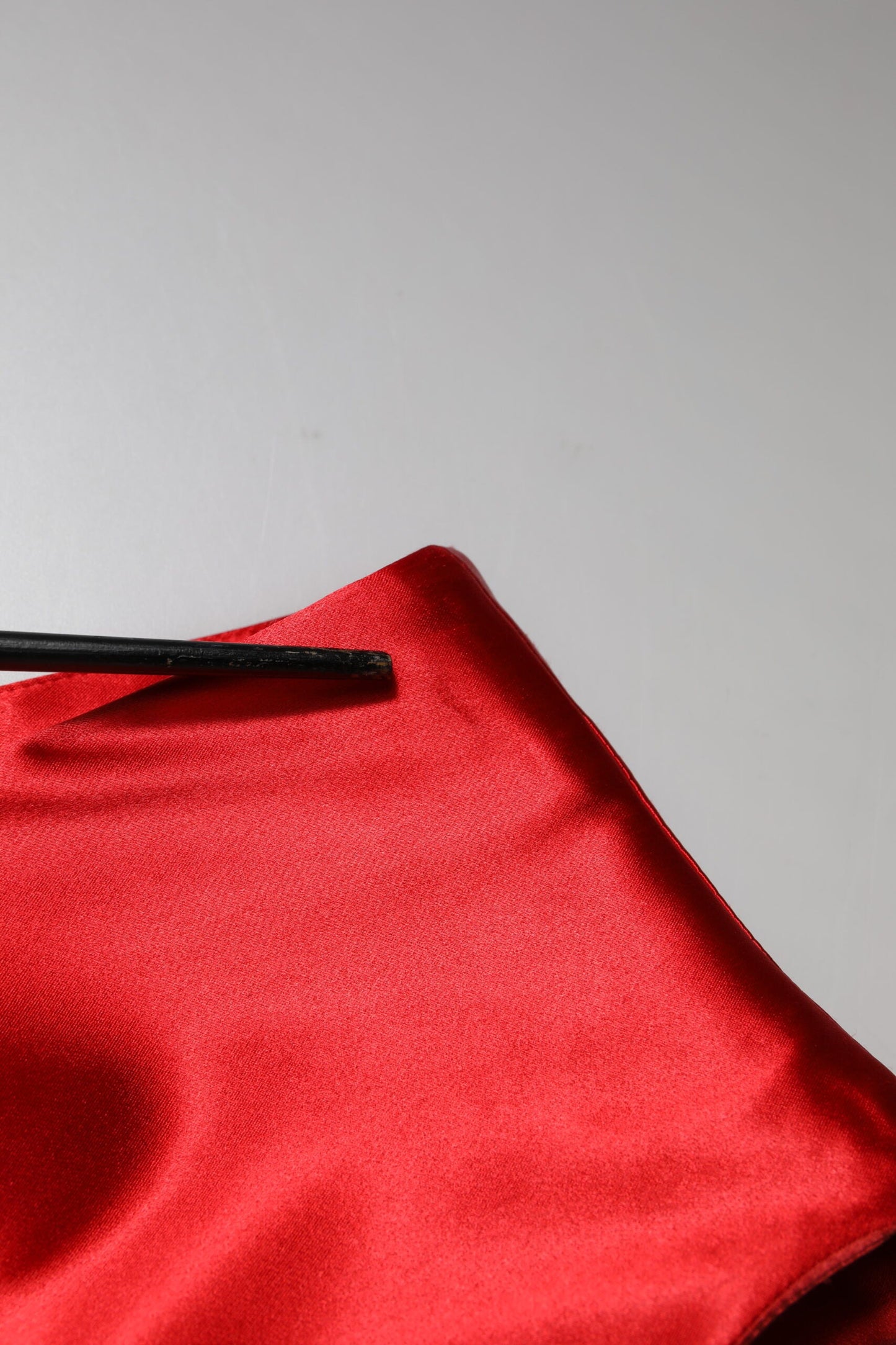 Dolce & Gabbana Red Acetate Sleeveless Sheath Midi Dress