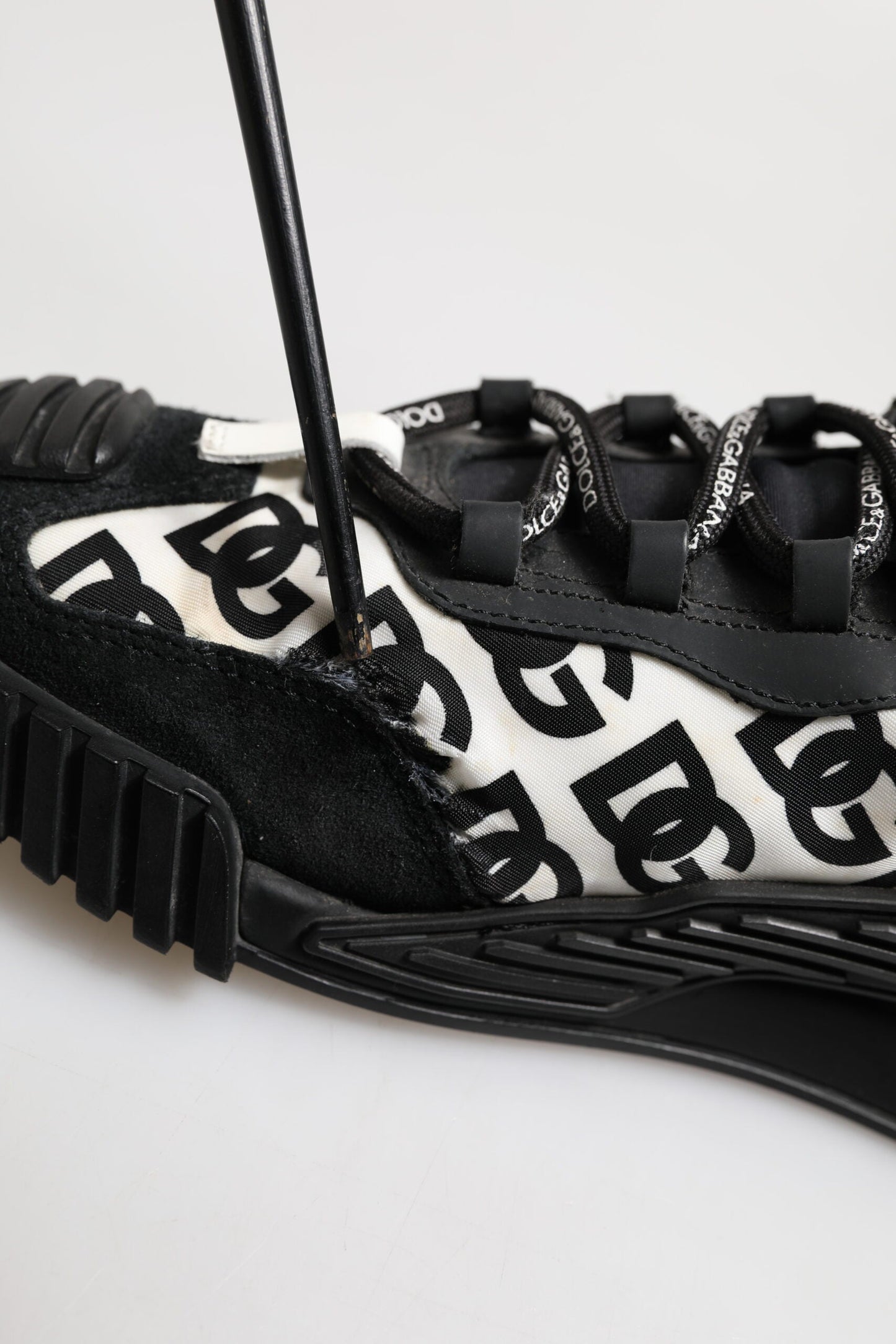 Dolce & Gabbana Black Logo Lace Up Low Top NS1 Sneakers Shoes