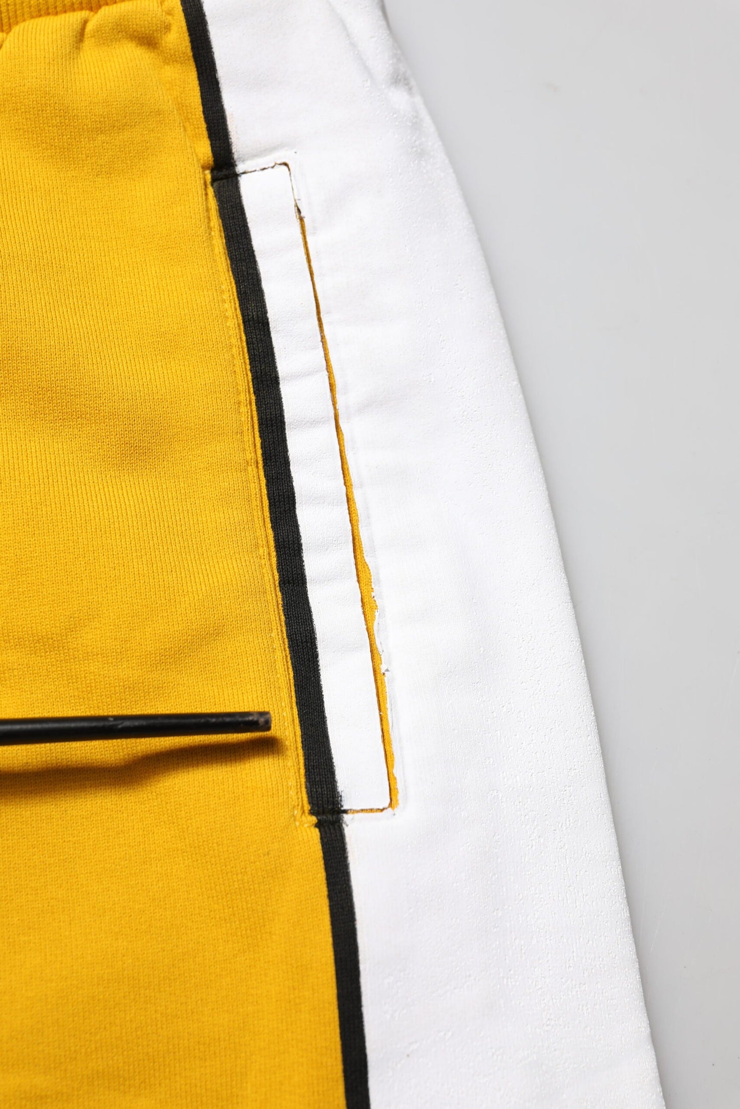 Dolce & Gabbana Yellow Cotton Casual Sweatpants Jogger Pants