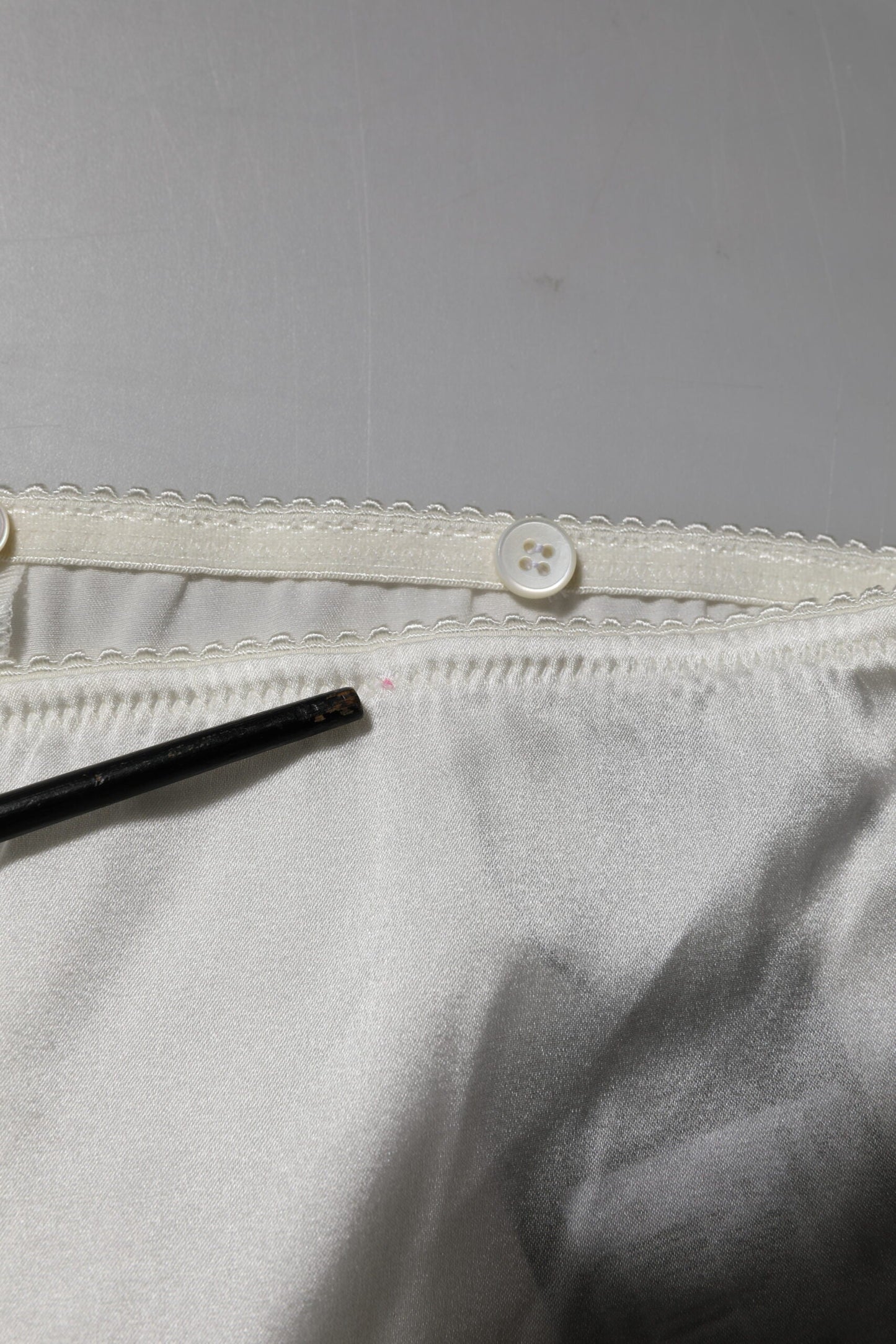 Dolce & Gabbana Ivory Silk Tapered High Waist Pants