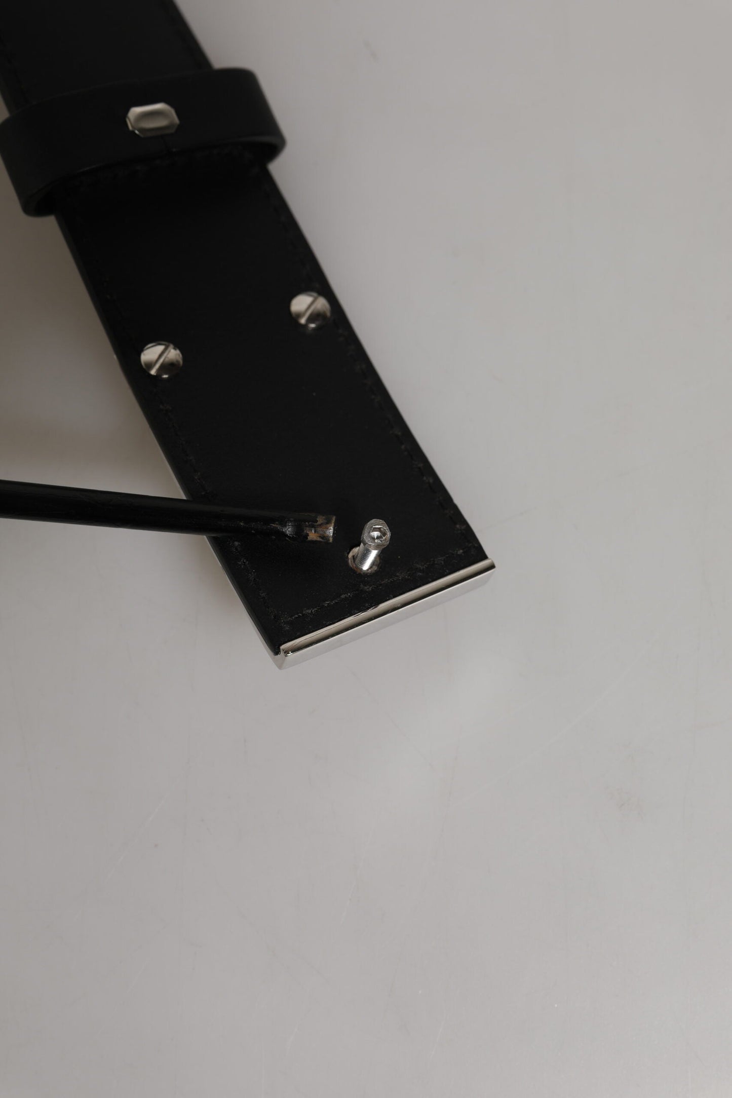 Dolce & Gabbana Black Leather Classic Metal Logo Buckle Belt