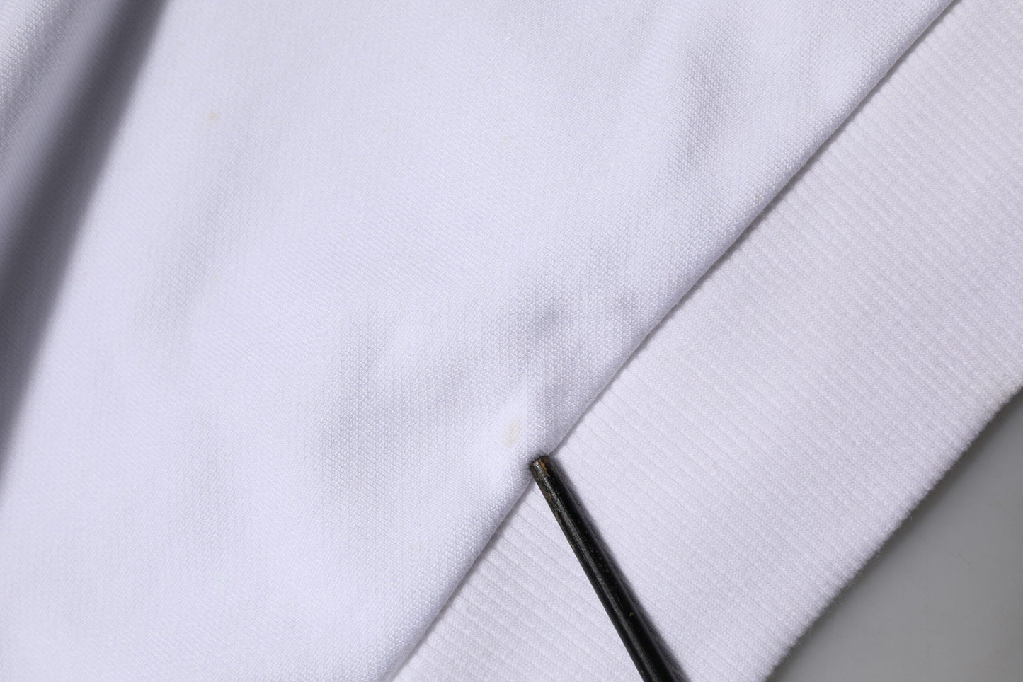 Dolce & Gabbana White Sacred Heart Hooded Sweatshirt Sweater