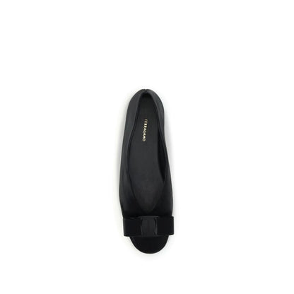 Ferragamo Vara bow Ballerinas